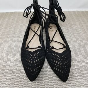 QupidโBlackโSuedeย Lace-UpโtheโAnkleโFlats